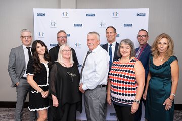 Thumbnail for Voici les lauréat.e.s des prix du RAEO 2025!