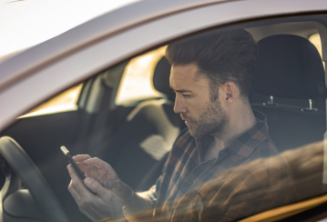 Quelques astuces pour réduire les distractions au volant