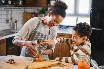 Les bienfaits de cuisiner en famille